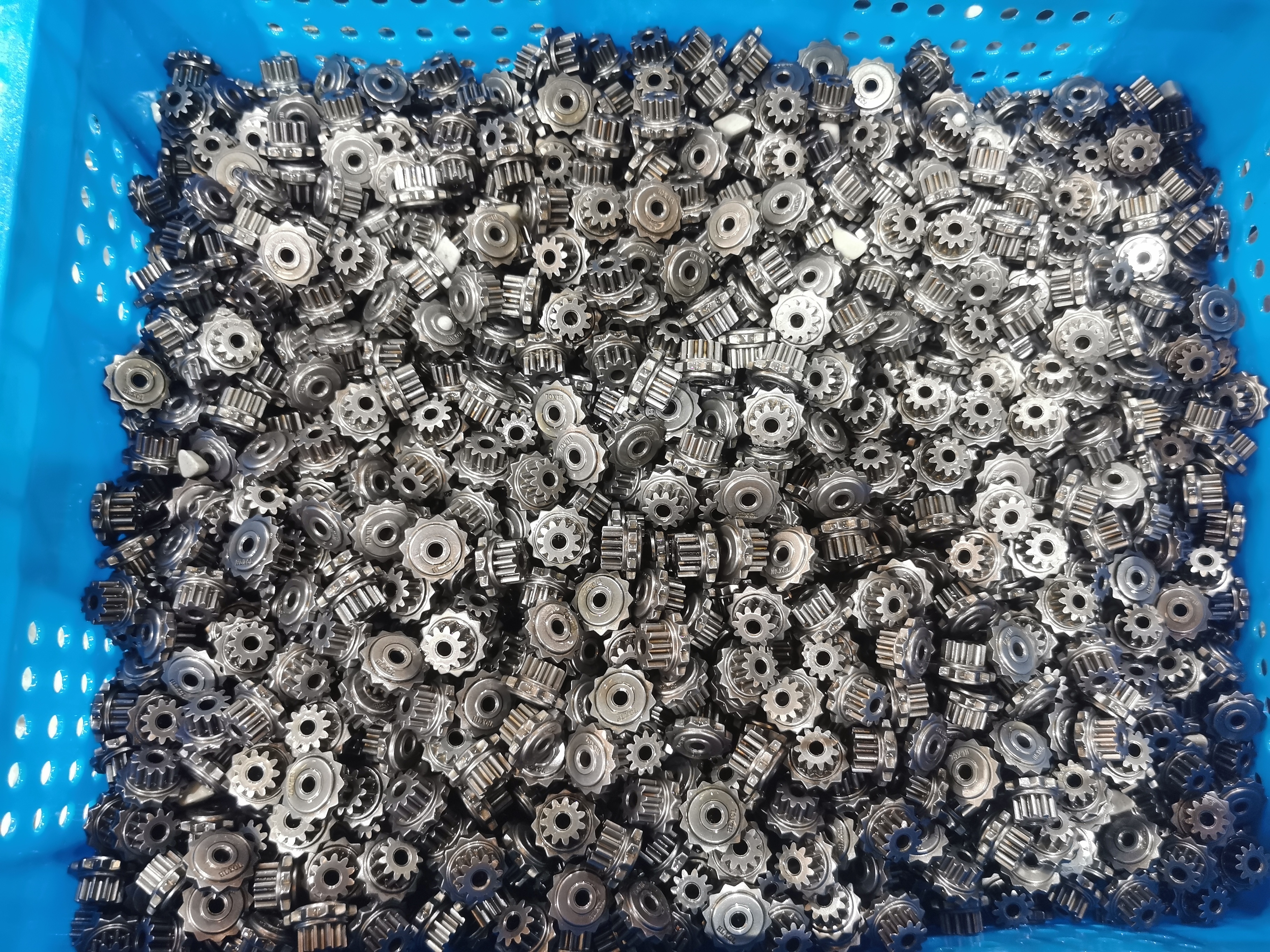 PM stainless steel parts